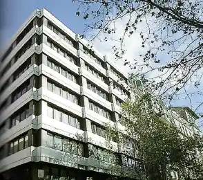 50 anys de confiança